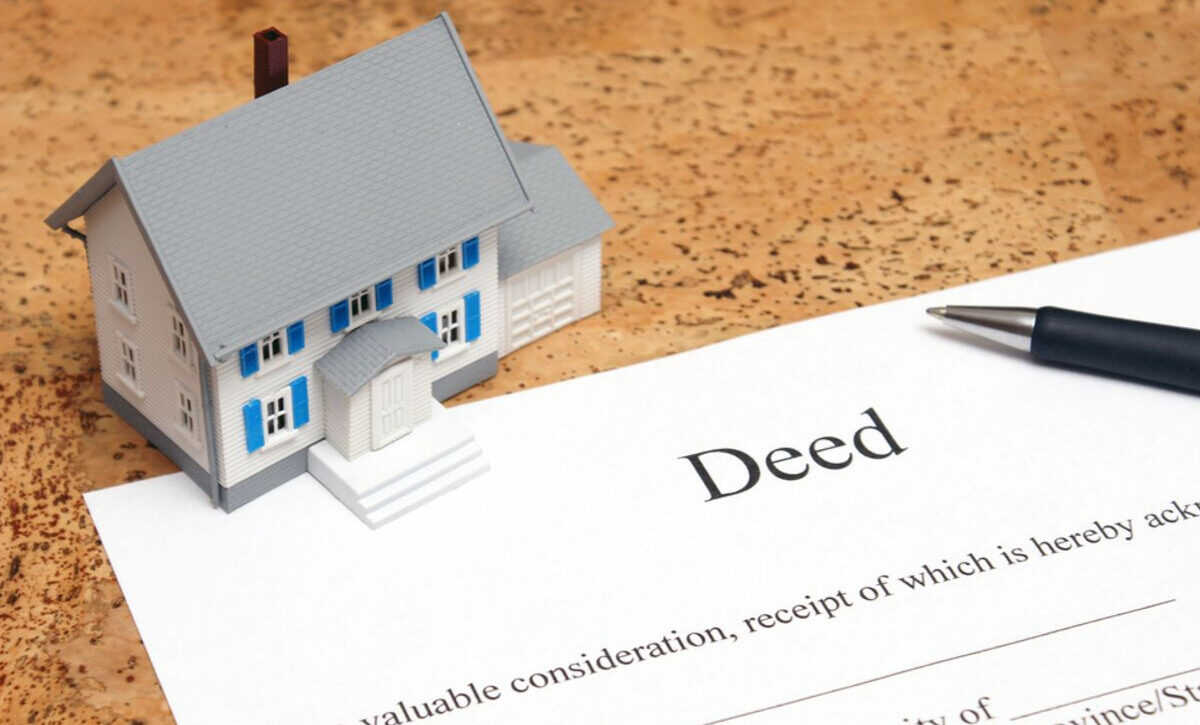 Sale Agreement Vs Sale Deed: Legal Importance, Uses & Difference