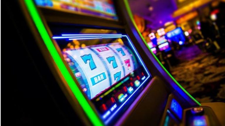 How To Play Slots On A Web-Based Platform?