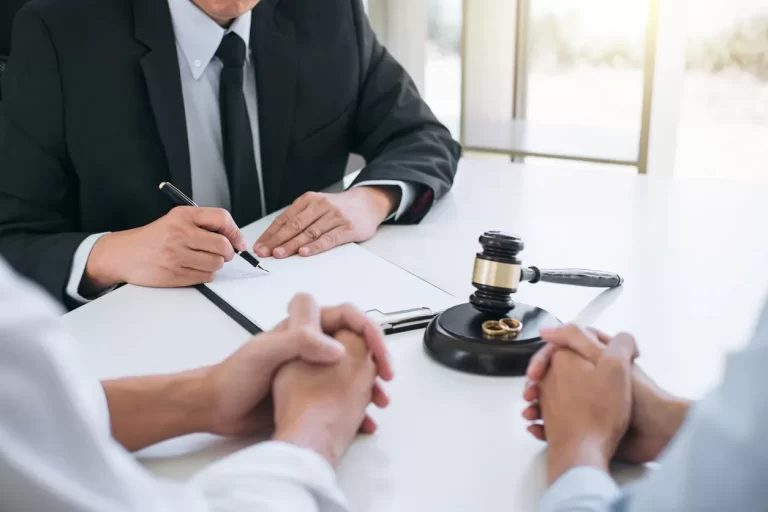 5 Reasons Why You Need a Gig Harbor Divorce Attorney