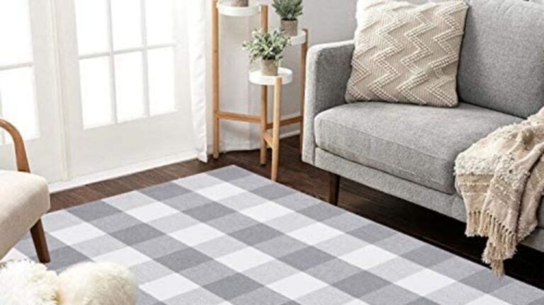 The Convenience and Versatility of Carpets Online: Enhancing Your Home Décor