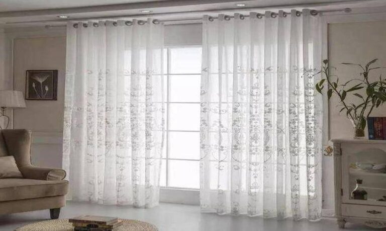 Why Are Lace Curtains a Must-Have for Your Home?